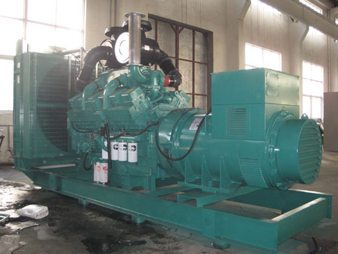 三臺康明斯發電機組并機
